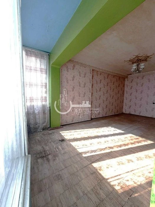 WITHOUT % Selling 2 rooms = 47.5 sq. m. for renovation Kubanskaya Ukrainy, 3