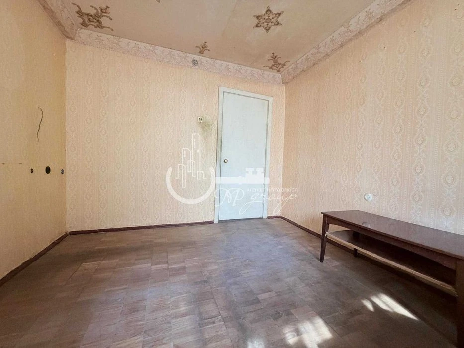WITHOUT % Selling 2 rooms = 47.5 sq. m. for renovation Kubanskaya Ukrainy, 3