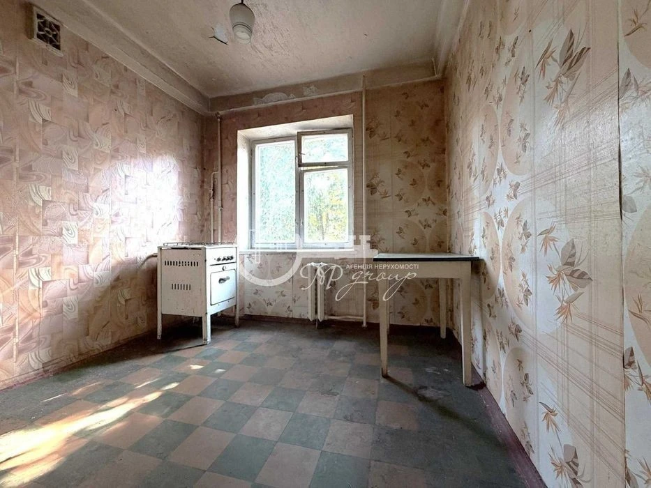 WITHOUT % Selling 2 rooms = 47.5 sq. m. for renovation Kubanskaya Ukrainy, 3