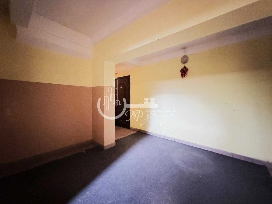 WITHOUT % Selling 2 rooms = 47.5 sq. m. for renovation Kubanskaya Ukrainy, 3