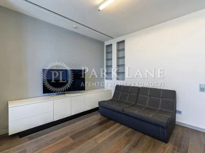 Apartment. Kyiv, Княжий Затон, вул.