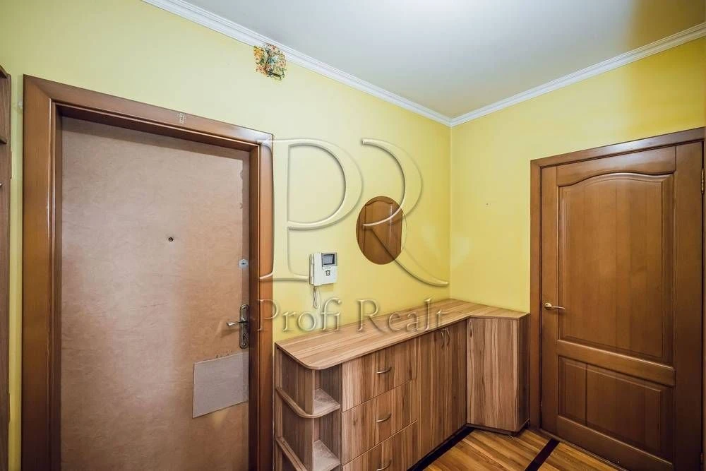 Продаж 2 кімн. квартири за адресою Підлісна 6, Академмістечк