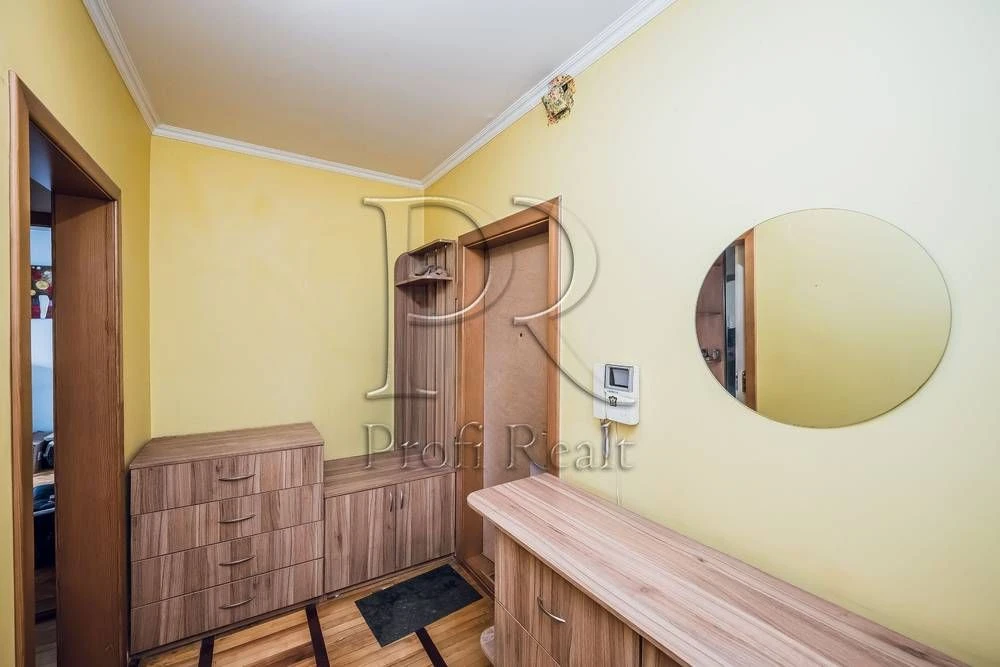 Продаж 2 кімн. квартири за адресою Підлісна 6, Академмістечк