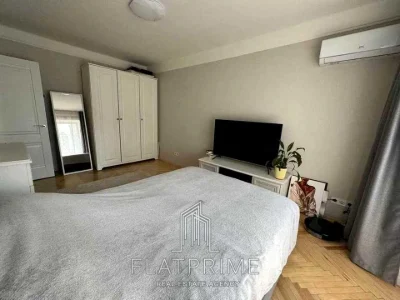Apartment. Litvinenko-Volgemut, Litvinenko-Volgemut st.