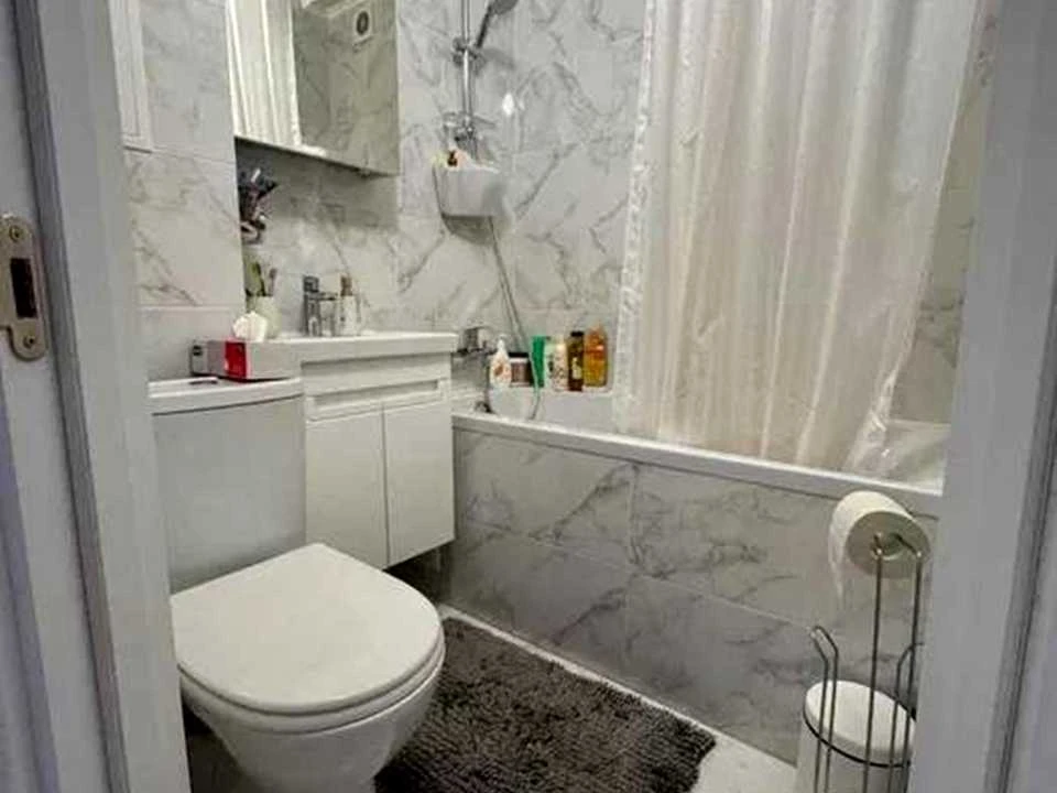 Apartment. Litvinenko-Volgemut, Litvinenko-Volgemut st.