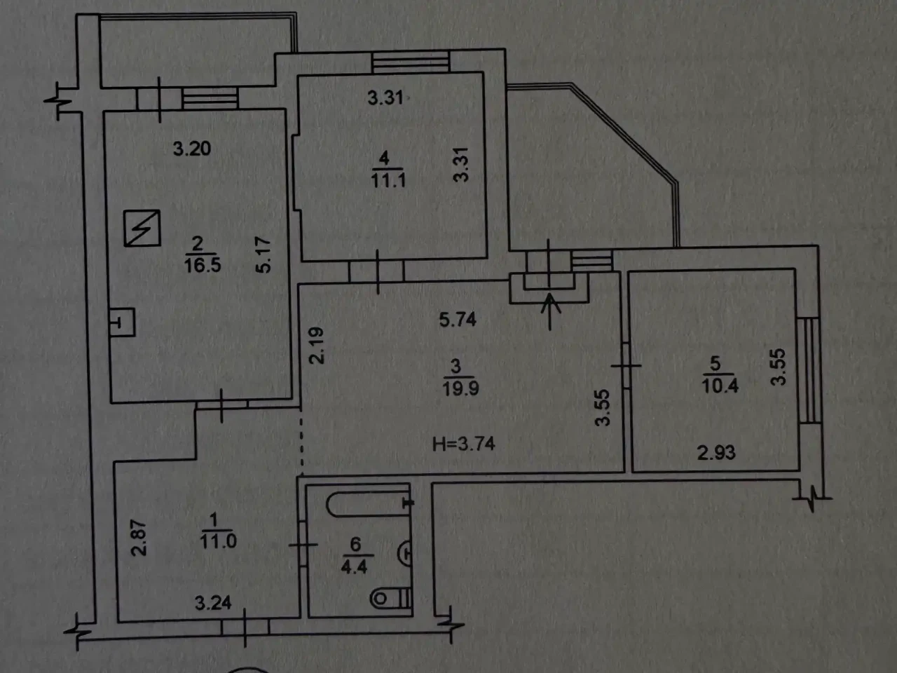 Apartment for Sale: 4-room, 98 sq m, 21/22 floor