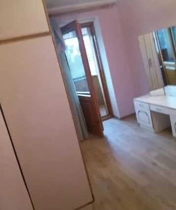 For sale, a lovely 2-bedroom apartment in Molely.