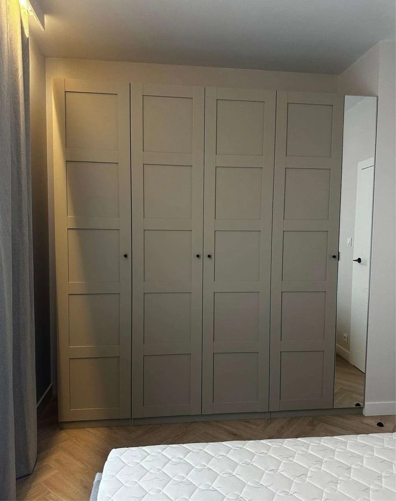 Sale of a 1.5-room apartment. Lake