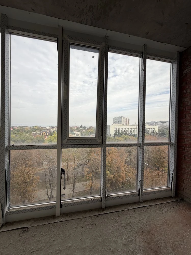Penthouse apartment in the city center, Residence Symphony + storage room