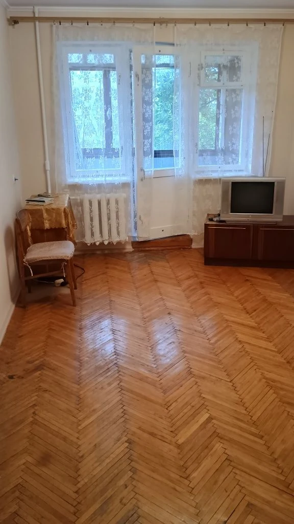 Чудова 3-кімнатна квартира в ЮТЗ, 3-й поверх, вид на парк