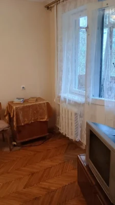 Чудова 3-кімнатна квартира в ЮТЗ, 3-й поверх, вид на парк
