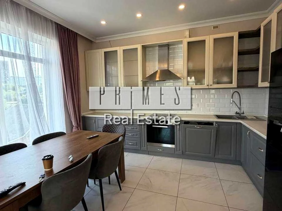 Apartment. Pavla Grabovskys st., Kyiv