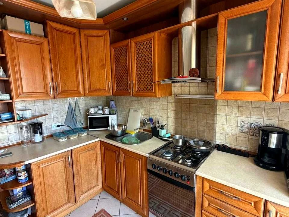 Apartment. Eugene Yarshynska Street, Lviv