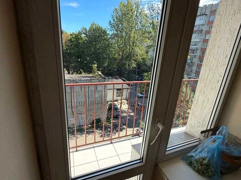Apartment. Eugene Yarshynska Street, Lviv
