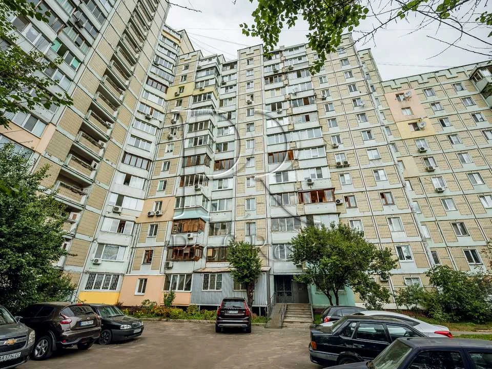 Квартира. Київ, Підлісна вул.