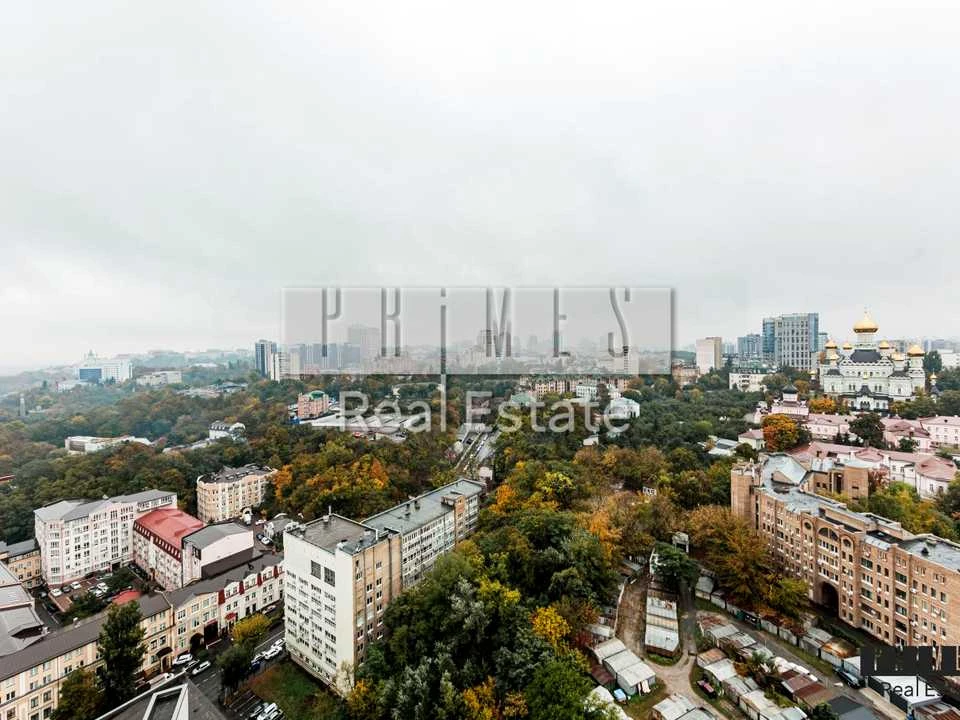 Квартира. Київ, Глибочицька вул.