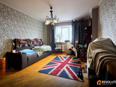 Квартира. Київ, Науки просп.