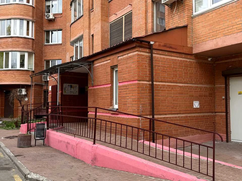 Квартира. Київ, Науки просп.