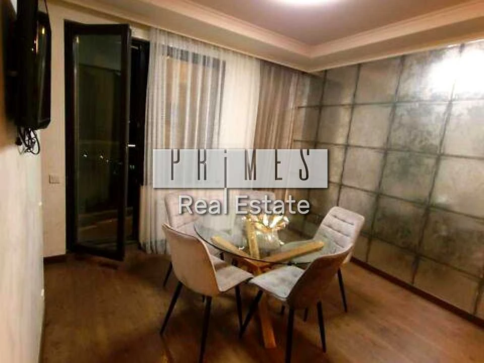 Apartment. Holosiivsky Prospect, Kyiv