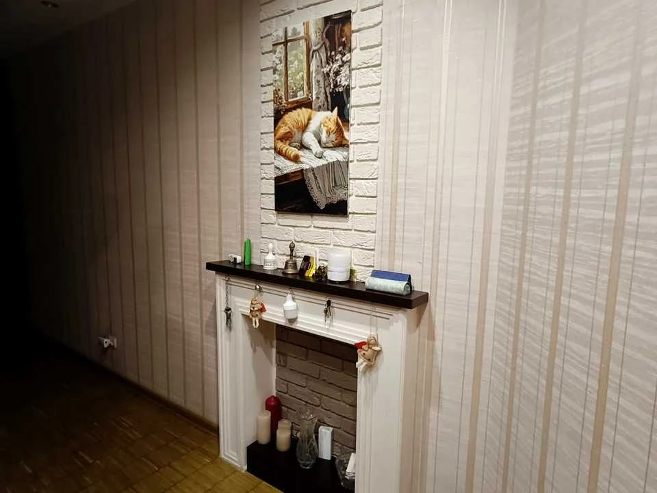 Apartment. Borispol'skaya st.