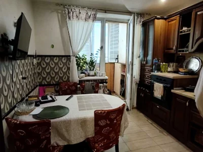 Apartment. Borispol'skaya st.