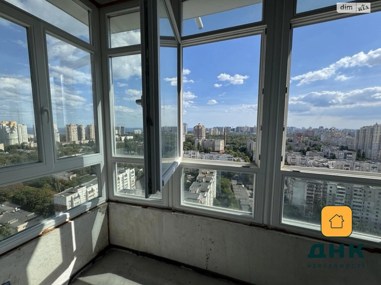 Apartment for Sale - Maloy Fontan