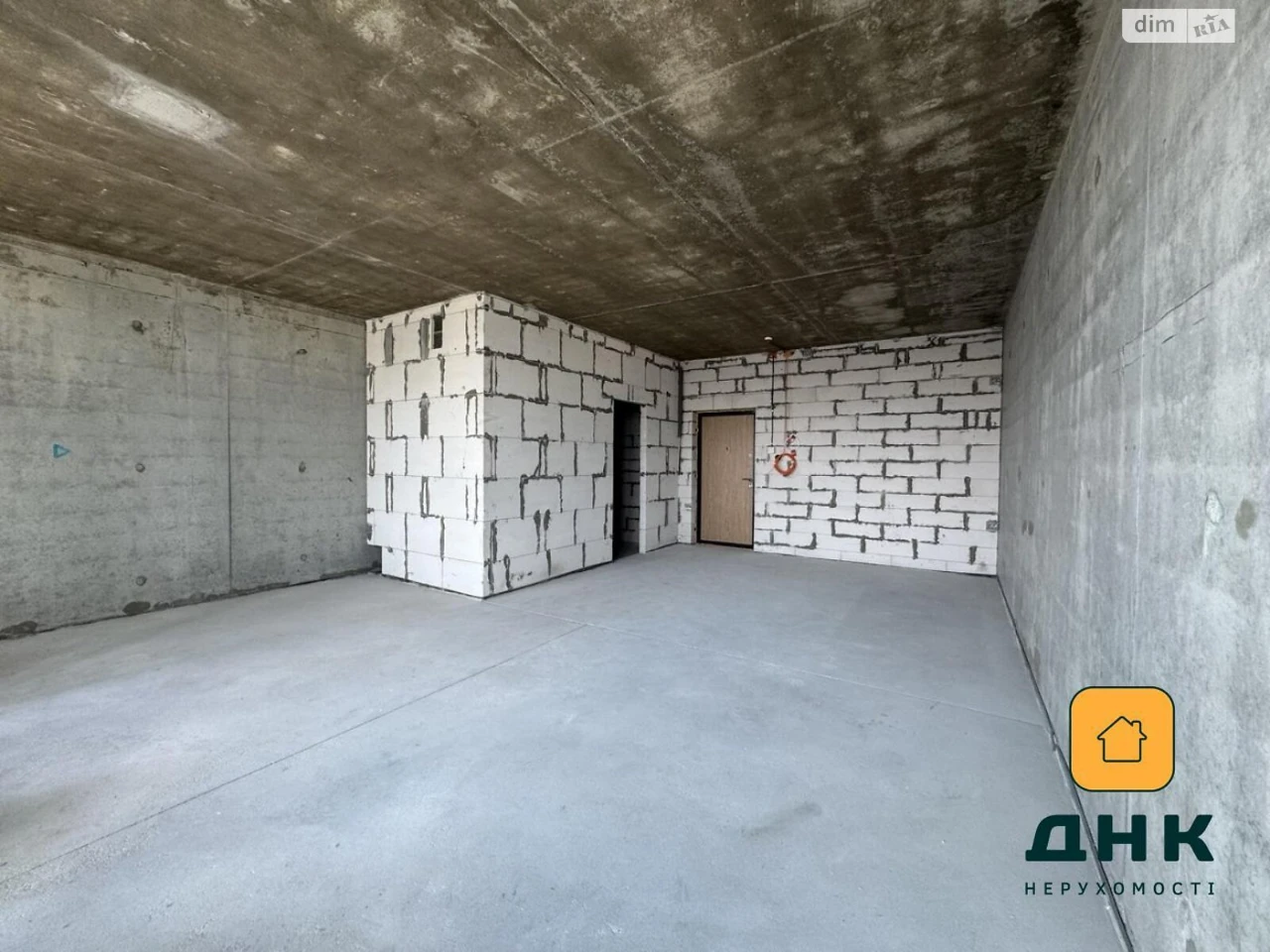 Apartment for Sale - Maloy Fontan