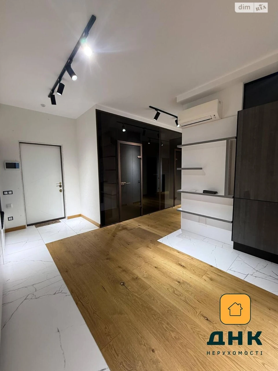Apartment for Sale - Middle Fountain