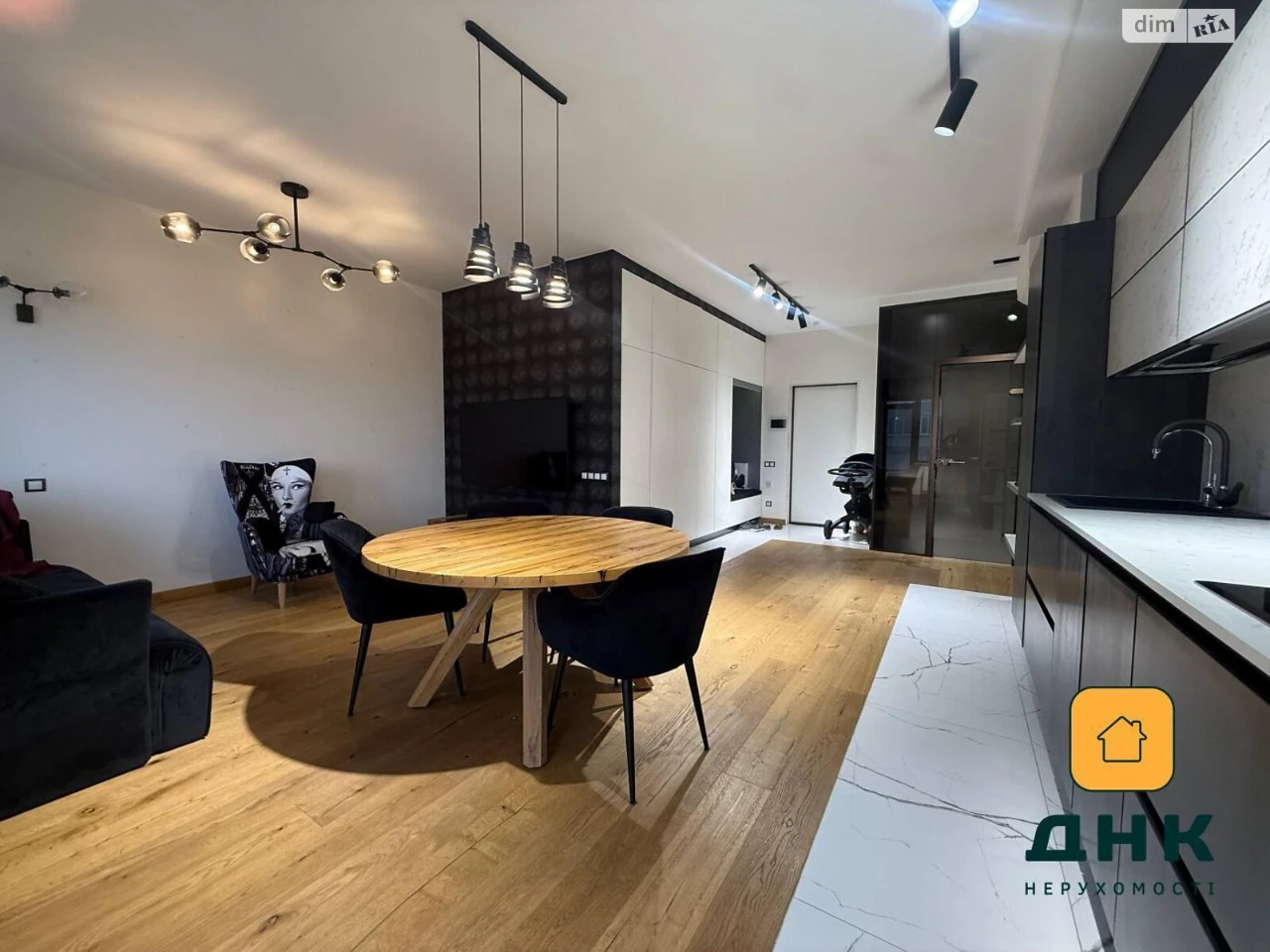 Apartment for Sale - Middle Fountain