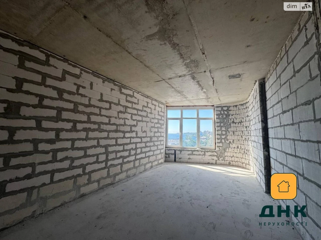 Продаж Квартири в Середнем Фонтані