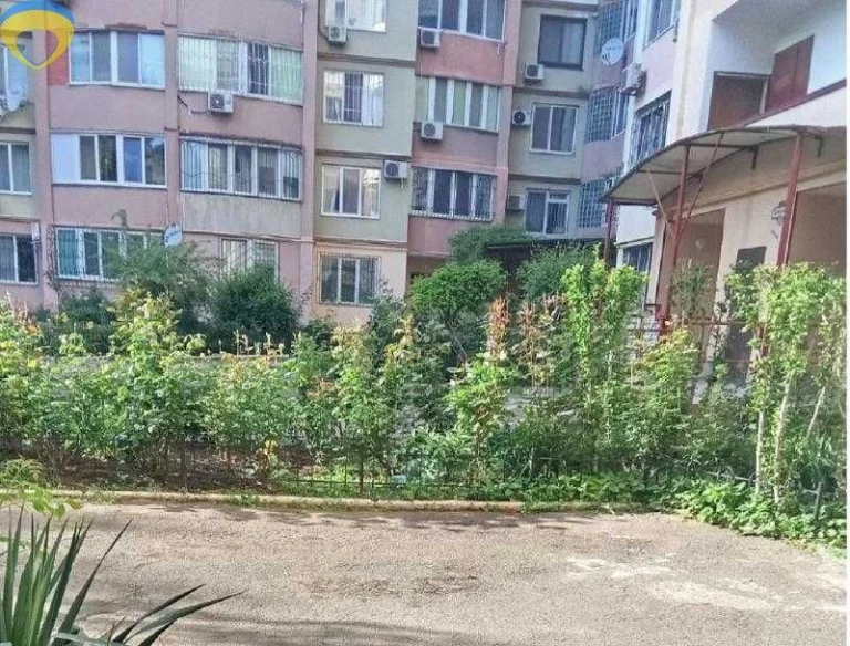 2-х ком. квартира на Таирово, ул. Тополевая, возможно под пр