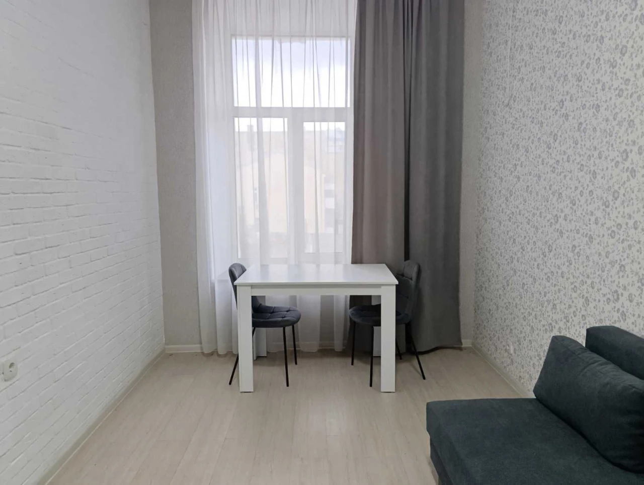 Center, Kanatnaya / M. Arnautskaya, Smart apartment with renovation