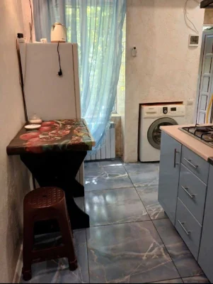 For Sale: Independent 1-bedroom apartment on Ataman Street