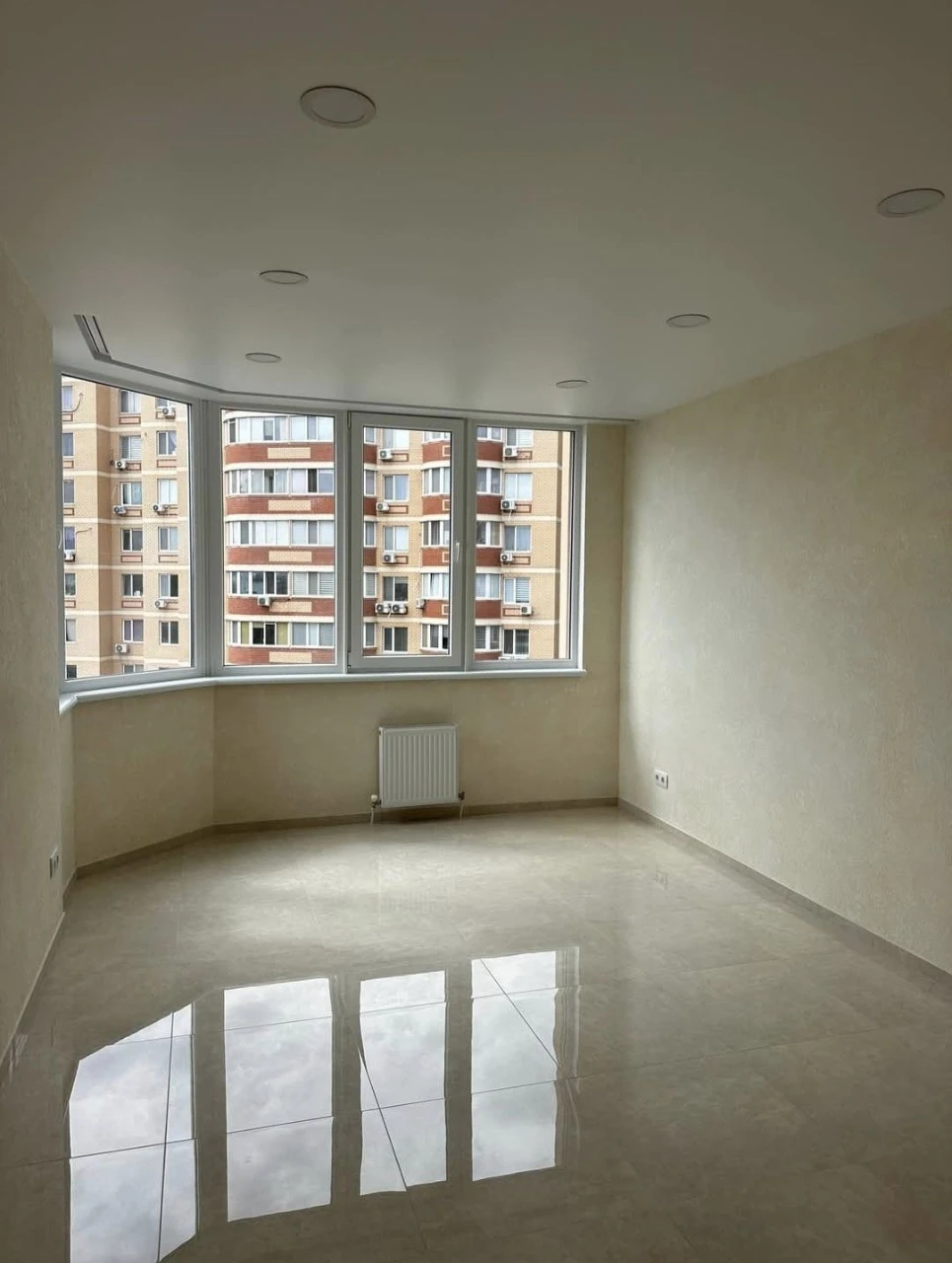 2-bedroom apartment for sale in the New Europe residential complex