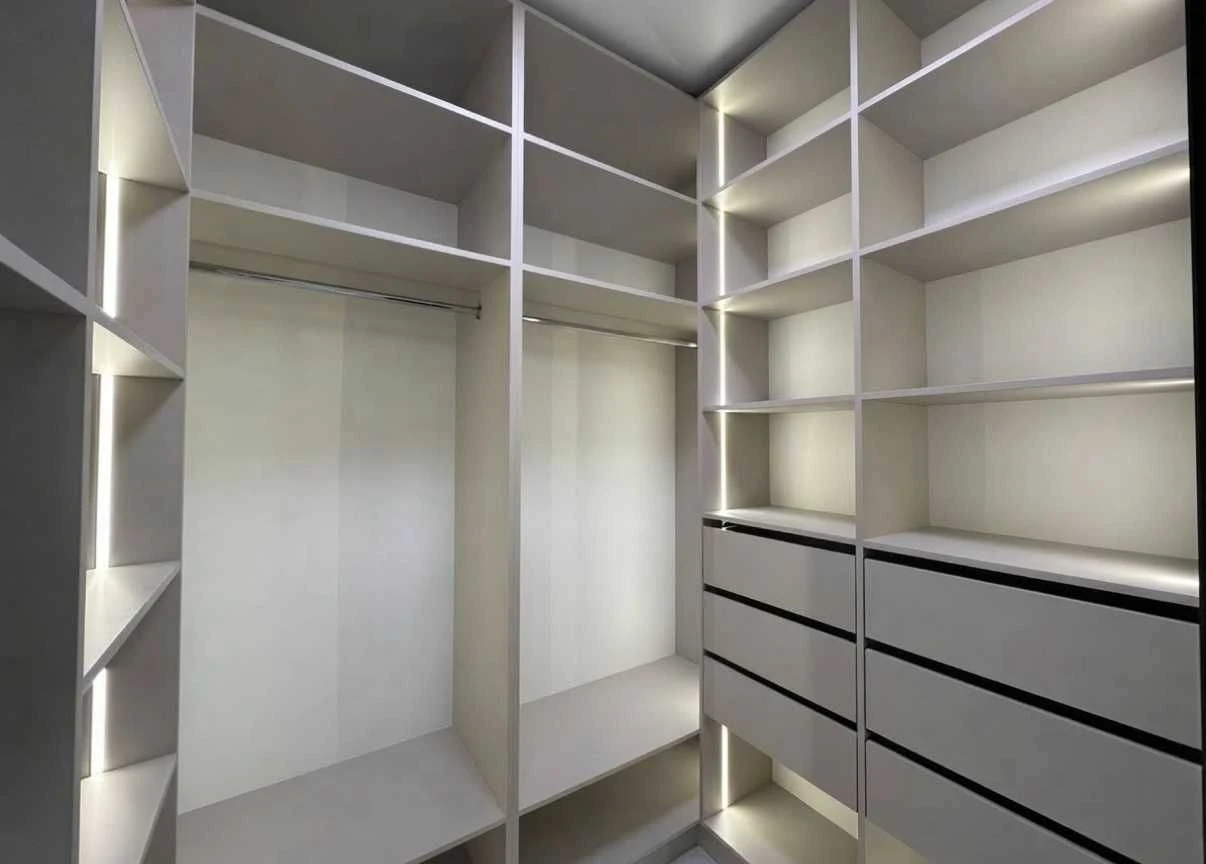 New 2-bedroom apartment kitchen-living room + 2 bedrooms in KADORR CITY!