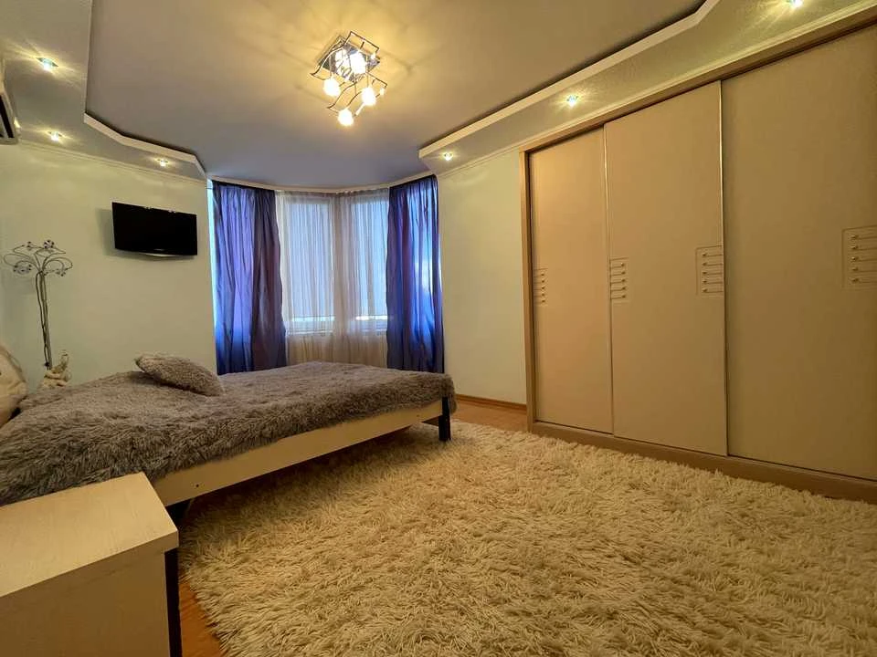 Квартира. Київ, вулиця Степана Руданського