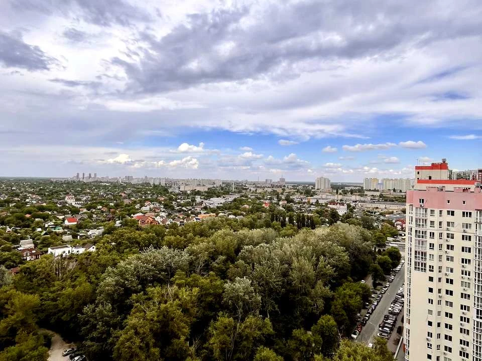 Квартира. Киев, Микольская Слобідская улица