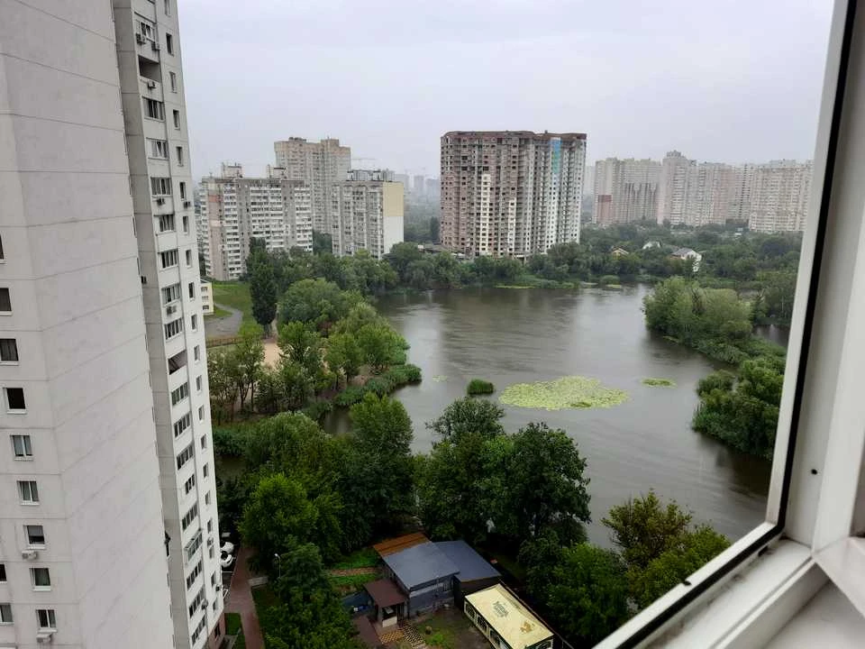 Квартира. Киев, улица Урловская.