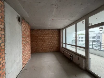 FOR SALE 2-room apartment with TERRACE 54.31 sq.m on вул. Квітки Цисик