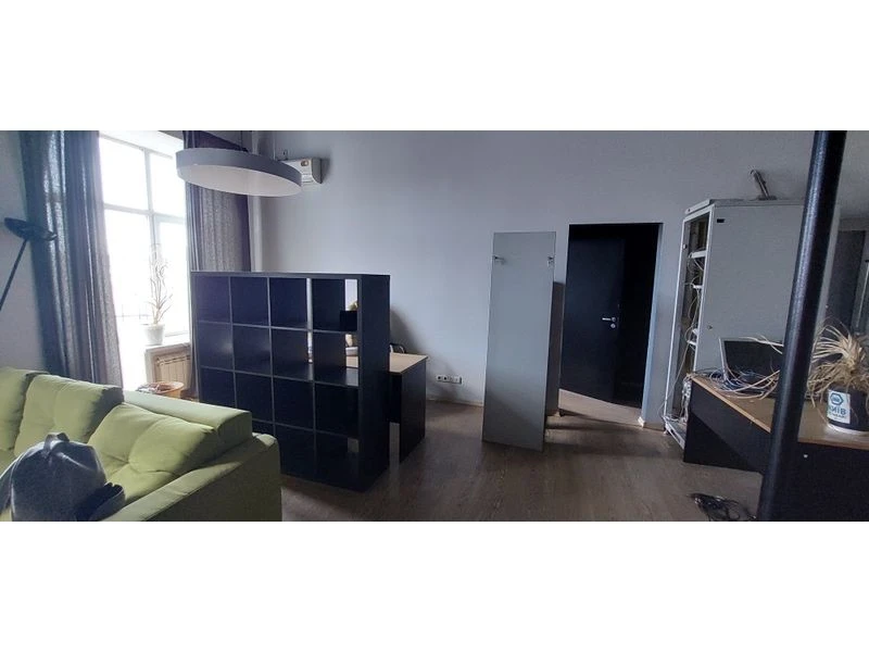 Квартира 193,2 м² у центрі Києва — стартову ціну знижено на
