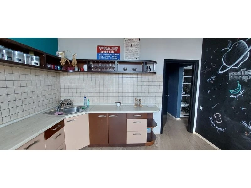 Квартира 193,2 м² у центрі Києва — стартову ціну знижено на