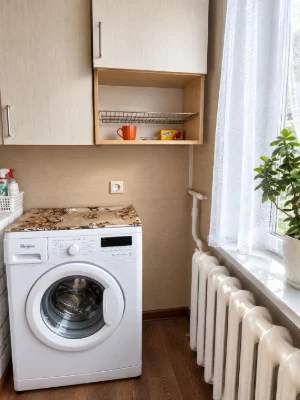 Продаж частини квартири поруч м Чернігівська