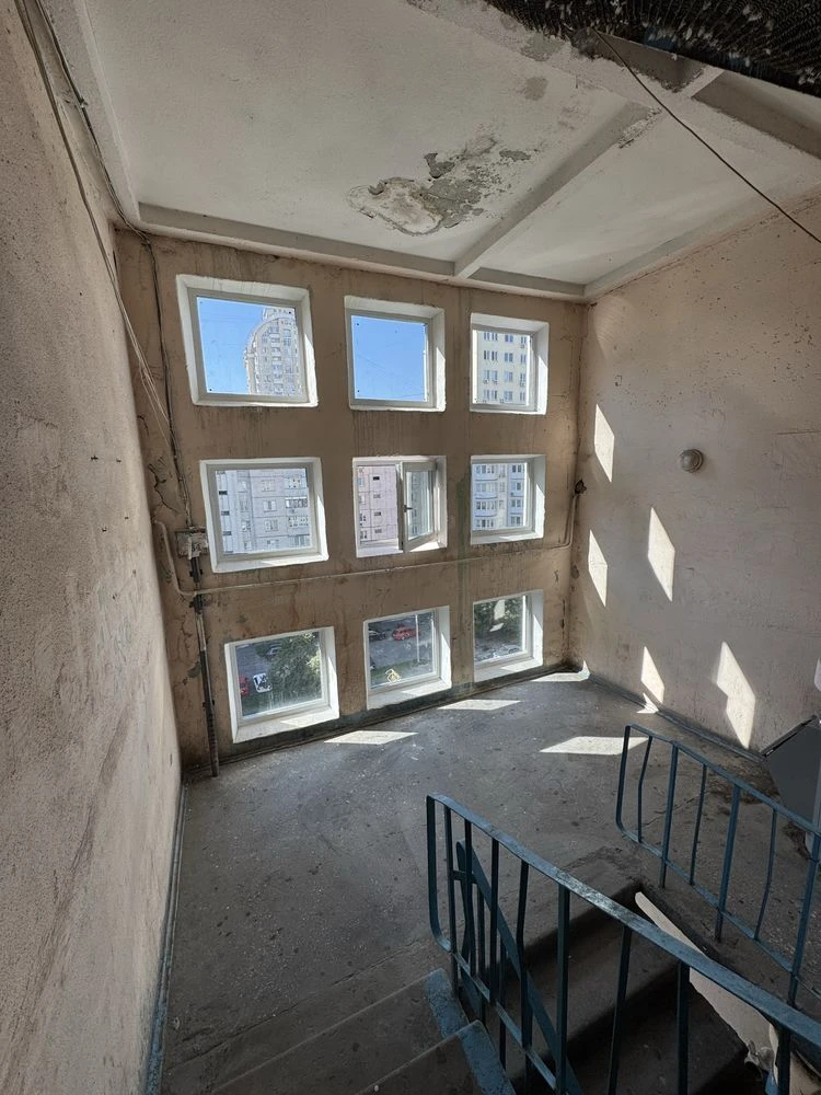 Продаж 2к квартири на Куренівці. Автозаводська 41. Без %.