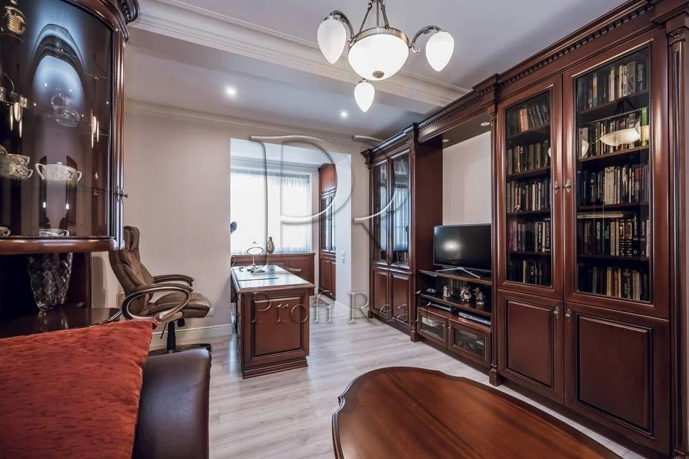 Продаж Унікальна 4кім, Мінська 5хв,102м2,Паркомісце. Тимошен