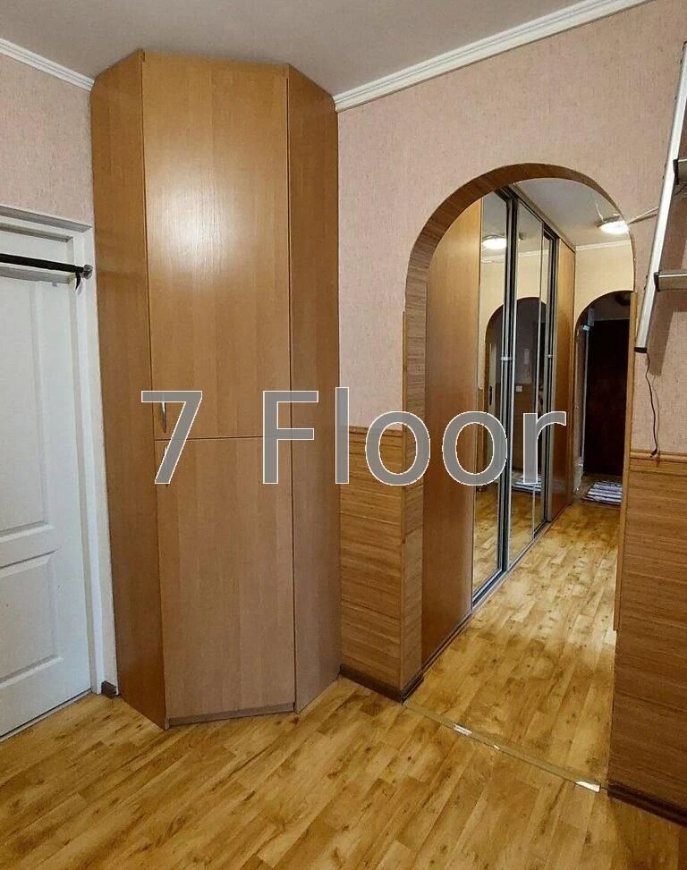 3 кімнатна квартира, метро Харківська, вулиця Тростянецька,
