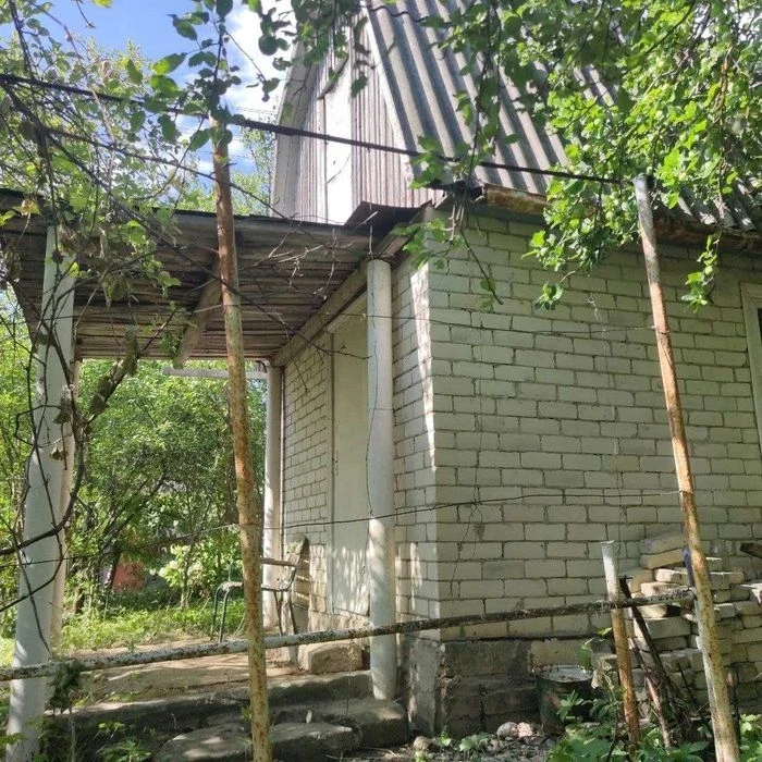 Дача під дачу, масив електроніка за Катіоном.