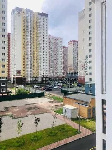 Продаж 1 кімнатної квартири Гмирі 22б Позняки Осокорки 36,6м