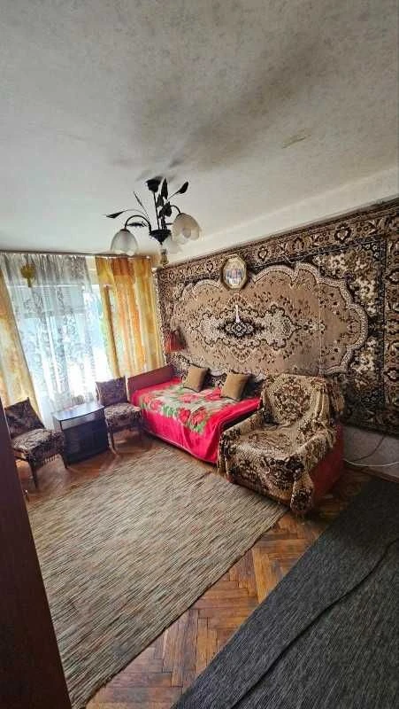 Без комісіі Продам 2х кімнатну на Борщаговке