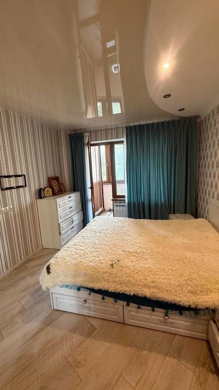 Продам 3 комнатную квартиру с ремонтом и мебелью на Вильямса