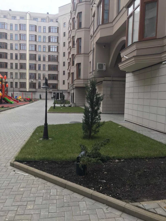 Продам 1 ком квартиру с евроремонтом. 500 м к Морю